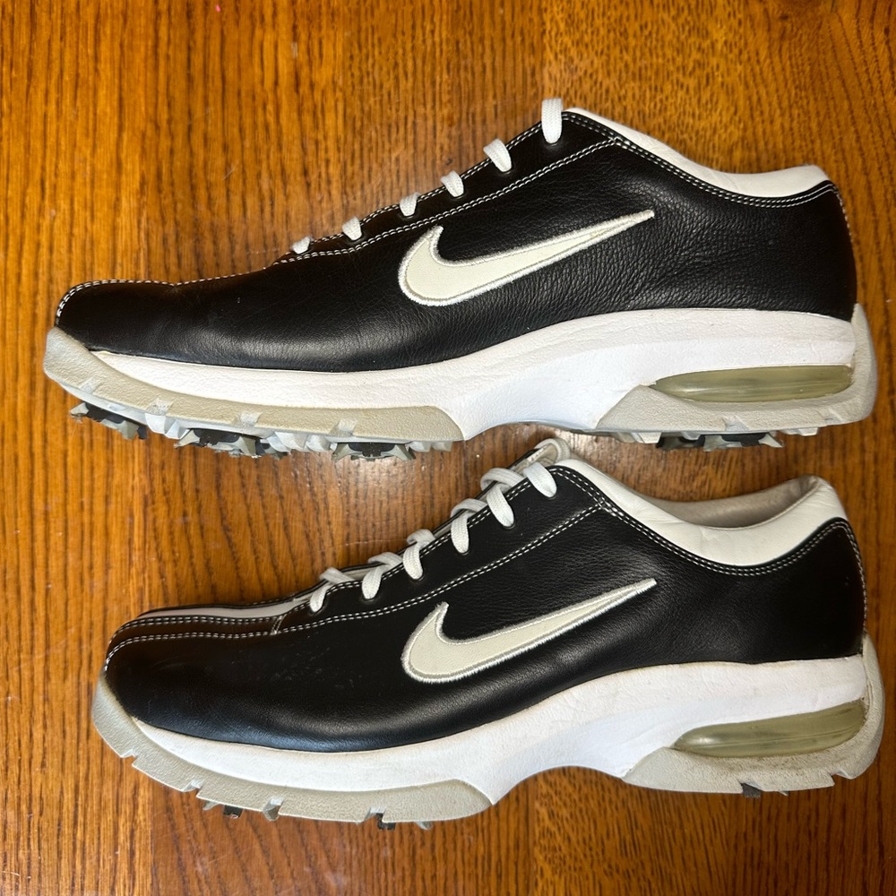 Nike golf cleats